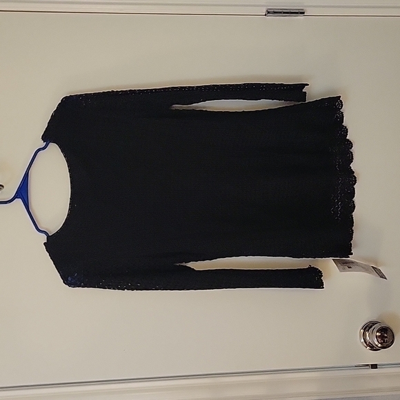 EMMA JAMES Beaded Crochet Overlay Keyhole Scallop Peekaboo Sequin Sweater - Picture 7 of 10